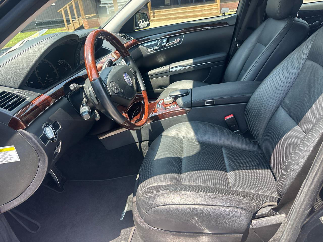 Used 2012 Mercedes-Benz S 550 image 11