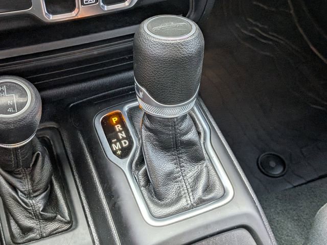 Used 2022 Jeep Gladiator Sport image 22