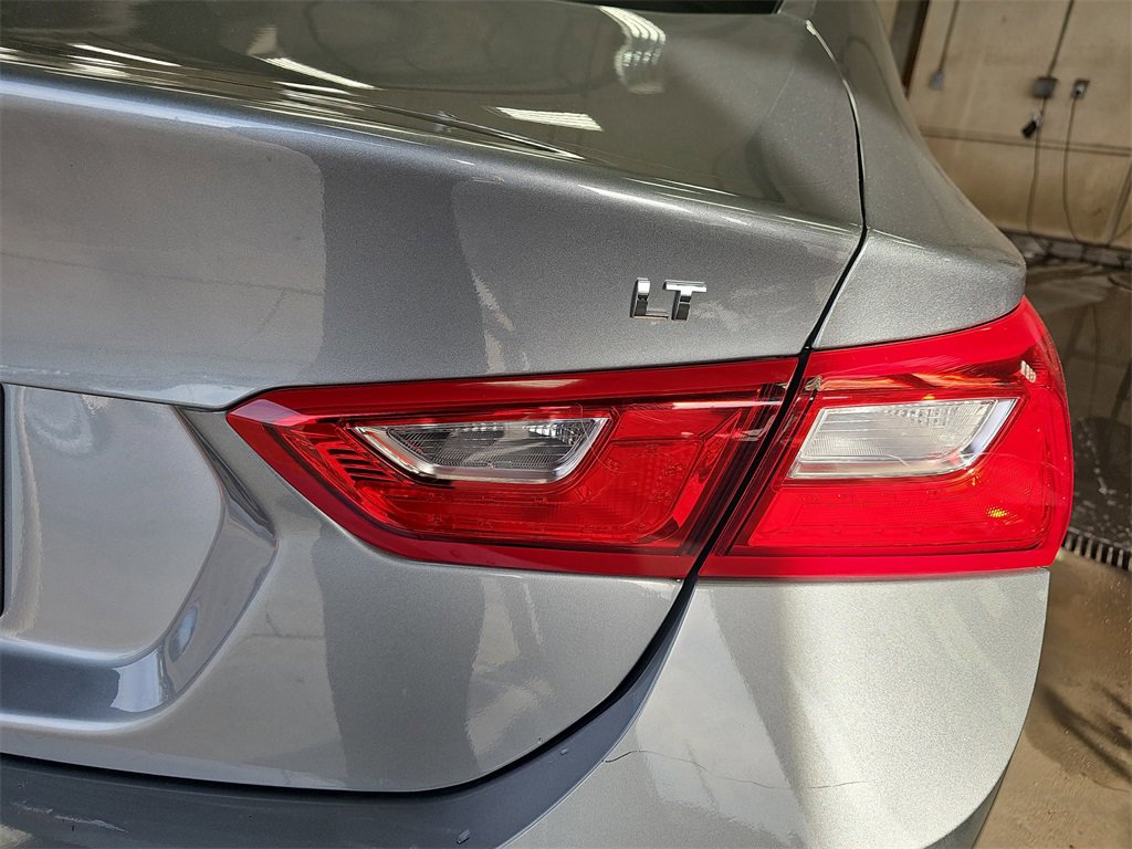 Used 2024 Chevrolet Malibu LT image 33