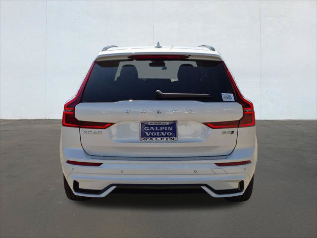 New 2026 Volvo XC60 B5 Plus w/ Climate Package PRO AWD/4WD image 5