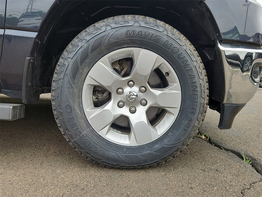 Used 2021 RAM 1500 Big Horn image 8