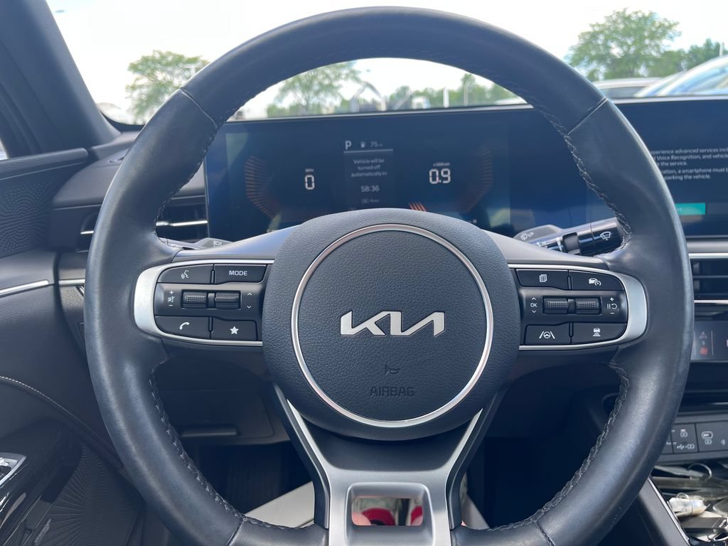 Used 2025 Kia K5 GT-Line w/ GT-Line Premium Package AWD/4WD image 13
