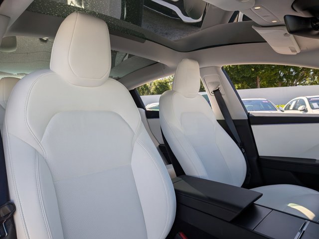 Used 2024 Tesla Model 3 image 16
