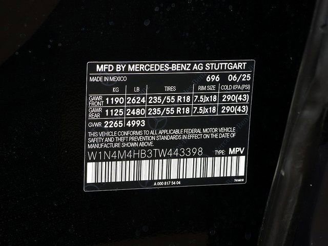 Certified 2026 Mercedes-Benz GLB 250 4MATIC image 38