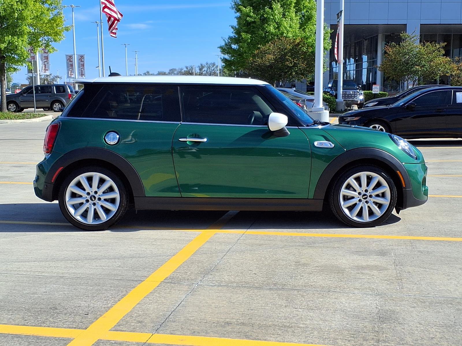 Used 2020 MINI Cooper S image 4
