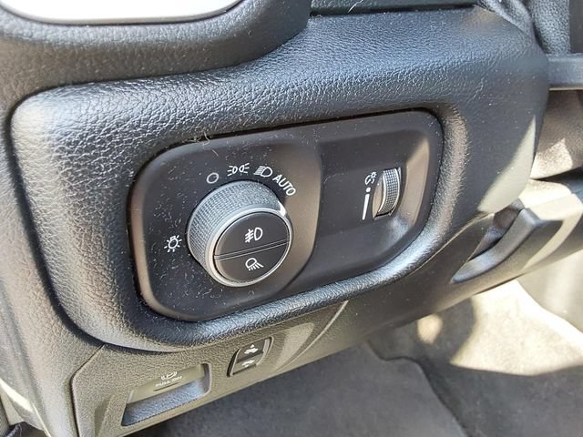 Used 2021 RAM 1500 Big Horn AWD/4WD image 25