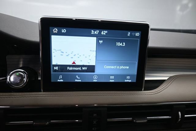 Used 2022 Lincoln Corsair AWD w/ Equipment Group 101A image 13
