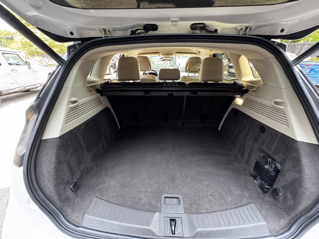 Used 2018 Lincoln MKC Select w/ Select Plus Package AWD/4WD image 15