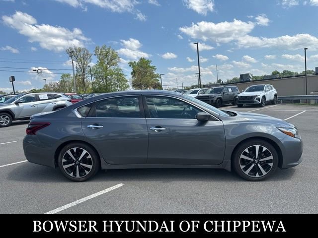 Used 2018 Nissan Altima 2.5 SR FWD image 8