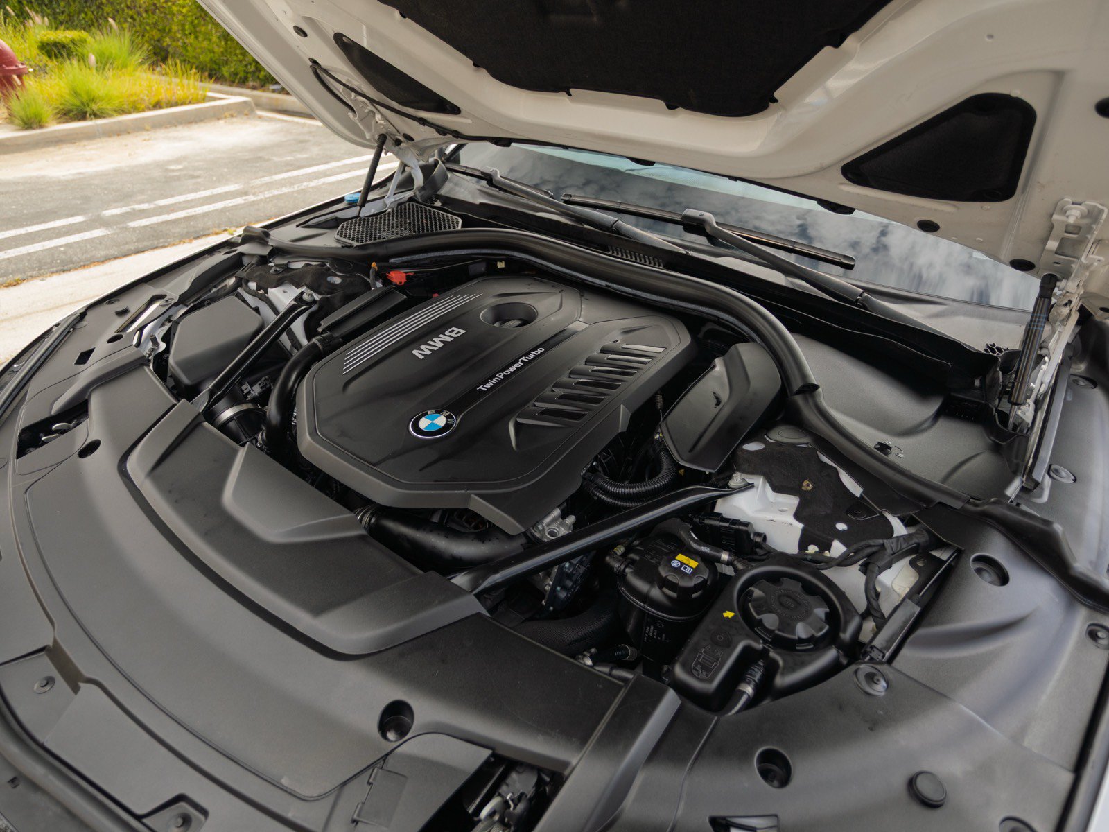 Used 2018 BMW 740i RWD image 29