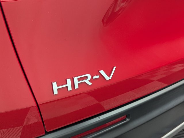 Certified 2024 Honda HR-V Sport image 9