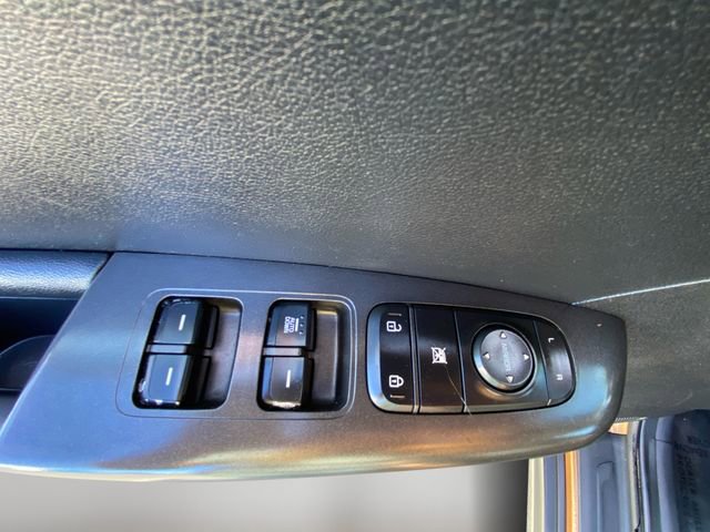 Used 2018 Kia Sportage LX image 17