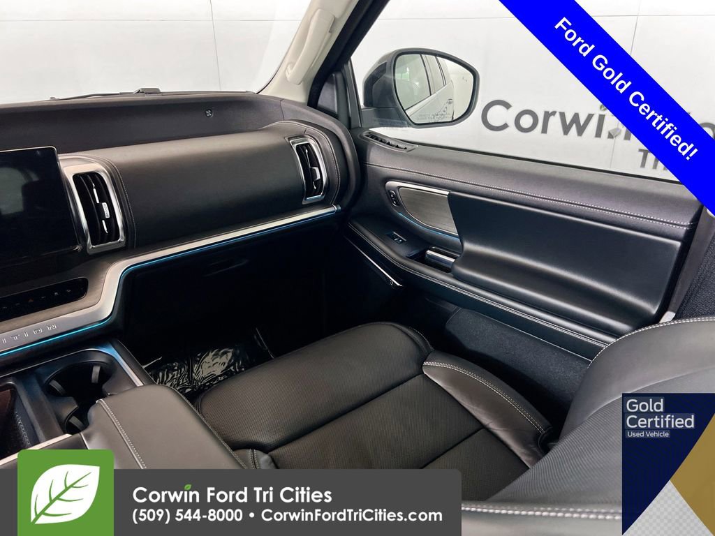 Certified 2025 Ford Expedition Max Platinum image 29