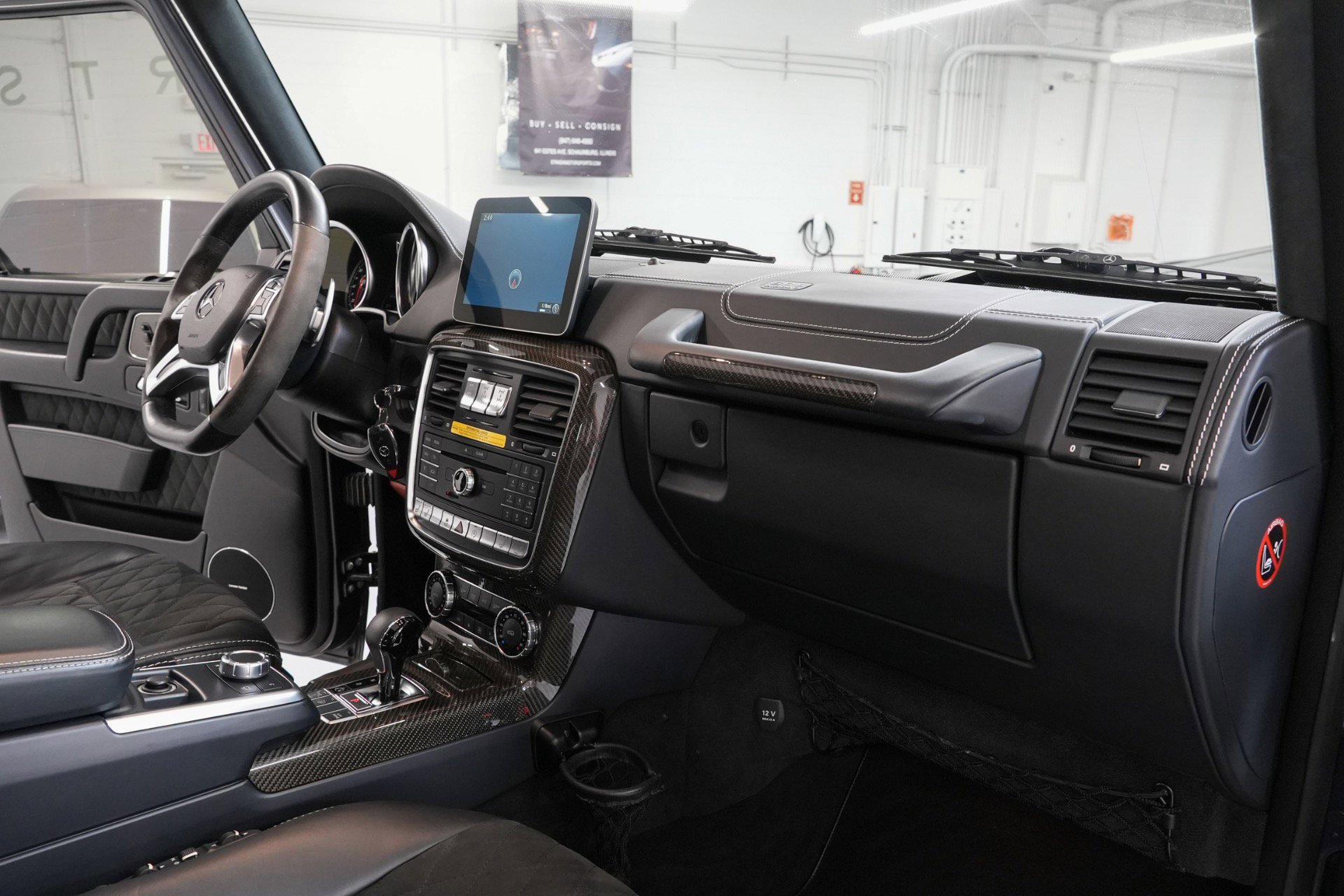 Used 2017 Mercedes-Benz G 550 Squared image 23