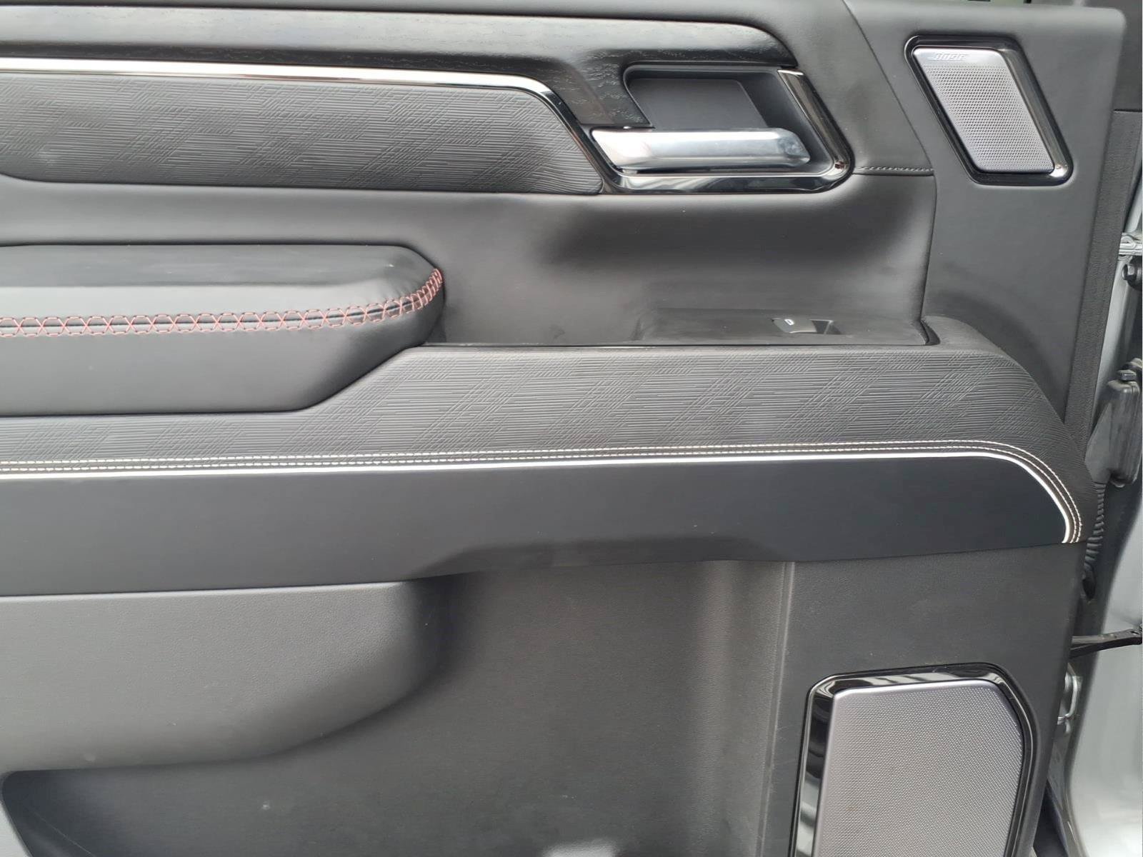 Certified 2025 GMC Sierra 2500 AT4X AWD/4WD image 11