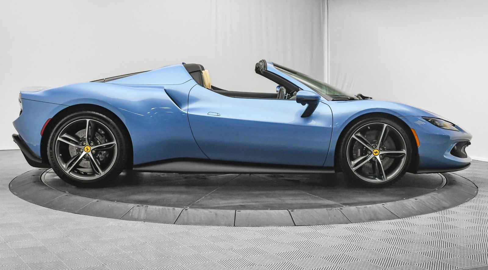 Certified 2024 Ferrari 296 GTS image 9