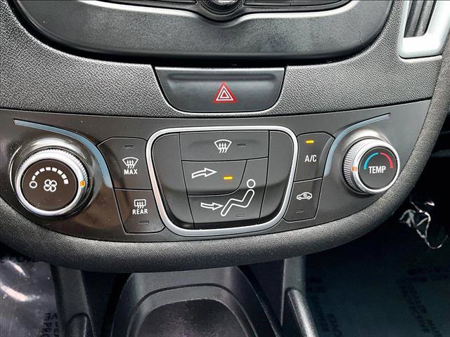 Used 2018 Chevrolet Malibu LS FWD image 23