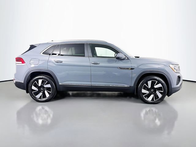 New 2026 Volkswagen Atlas Cross Sport SEL image 8