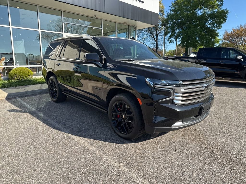 Used 2024 Chevrolet Tahoe High Country AWD/4WD image 8