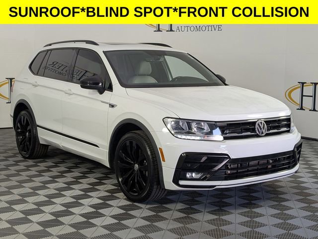 Used 2021 Volkswagen Tiguan SE R-Line w/ 3rd Row Seat Package image 2