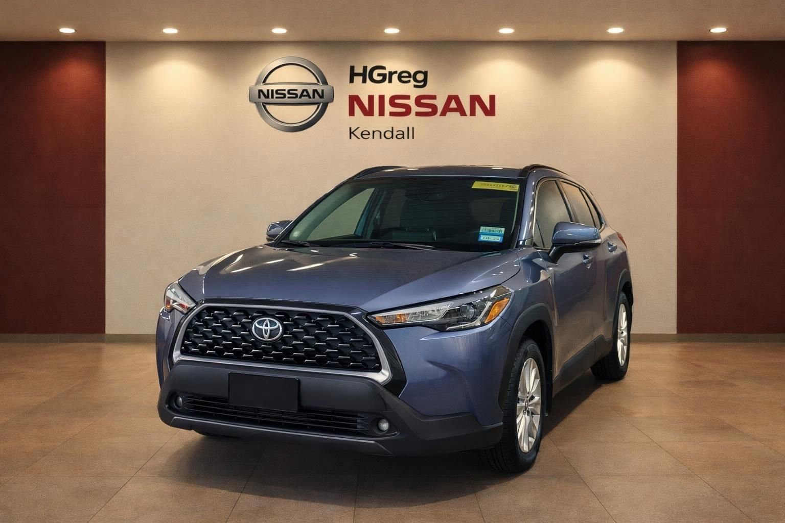 Used 2022 Toyota Corolla Cross LE FWD image 3