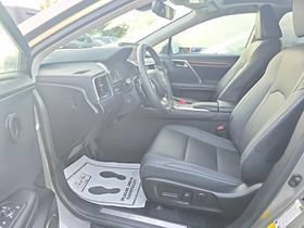 Used 2022 Lexus RX 350 AWD w/ Premium Package image 2