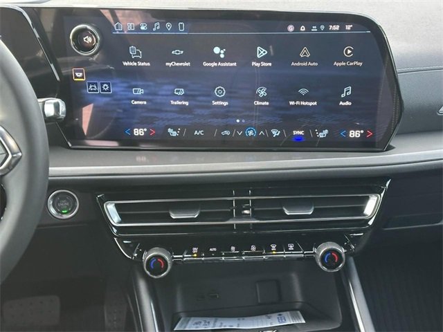 New 2026 Chevrolet Traverse LT w/ LPO, Floor Liner Package image 8