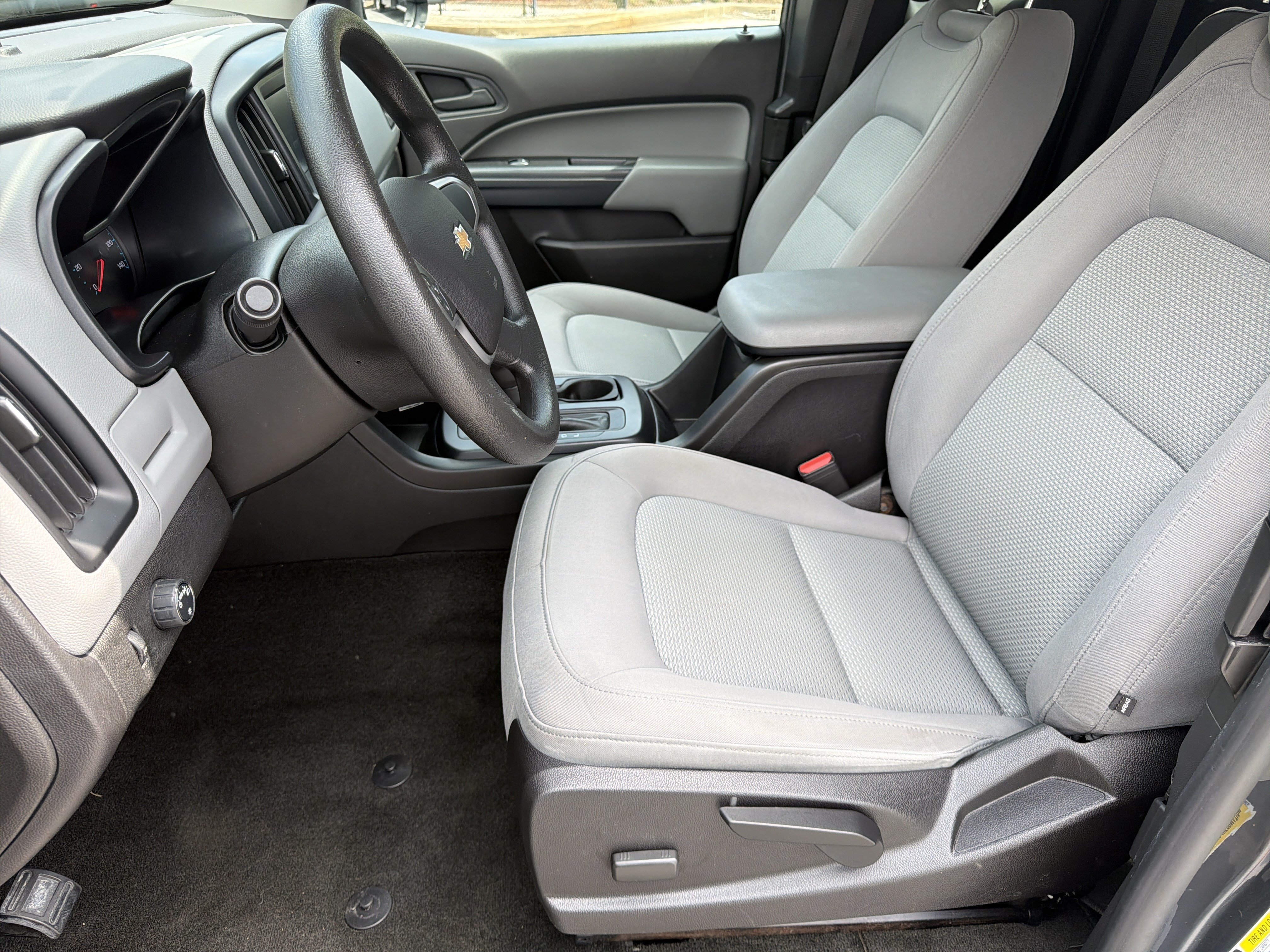 Used 2017 Chevrolet Colorado W/T w/ WT Convenience Package RWD image 11
