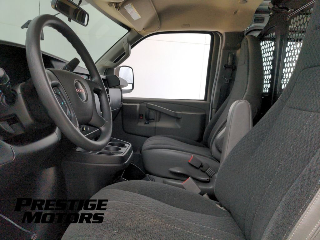Used 2020 GMC Savana 2500 w/ Driver Convenience Package RWD image 17