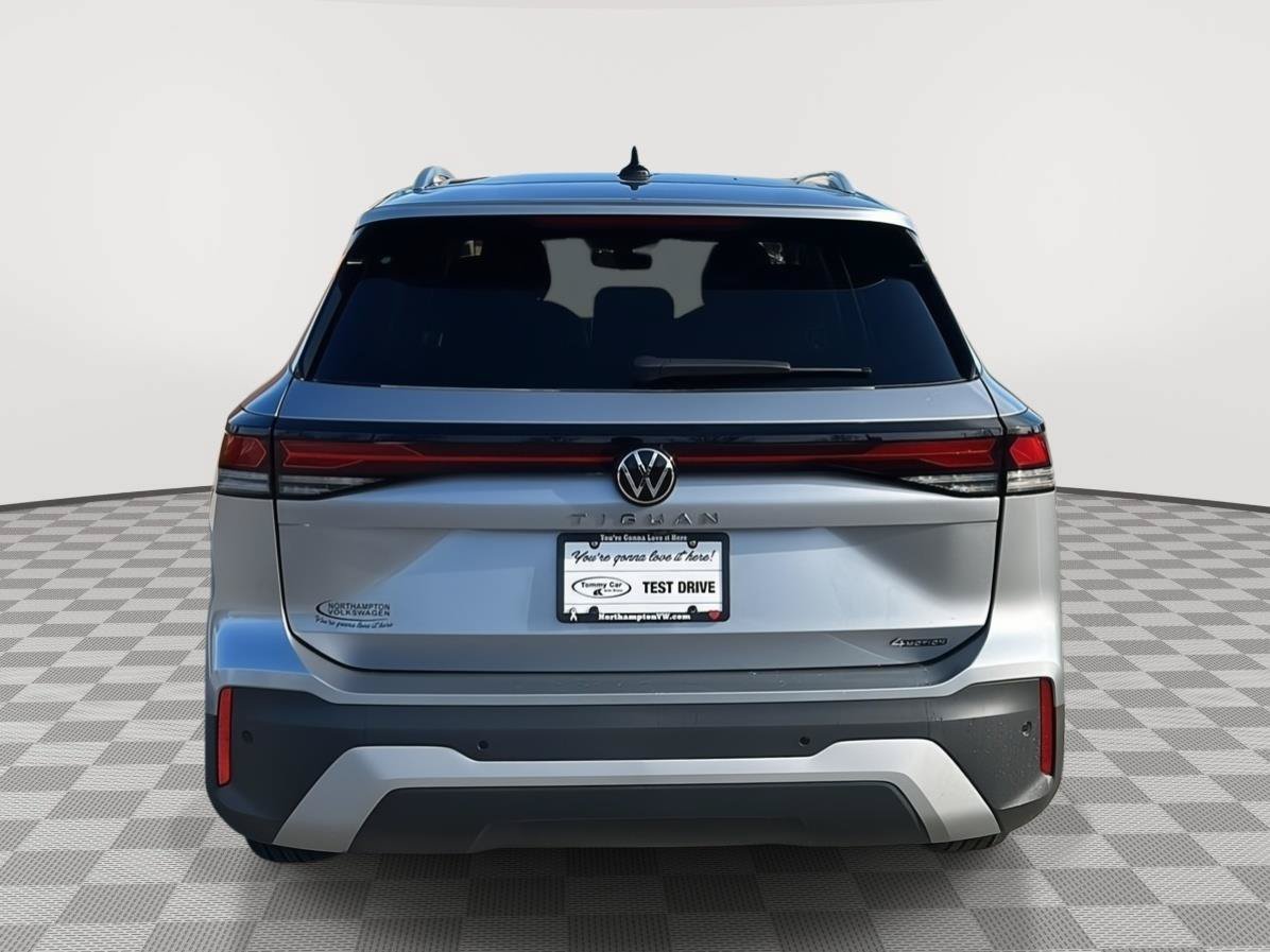 New 2026 Volkswagen Tiguan S AWD/4WD image 7