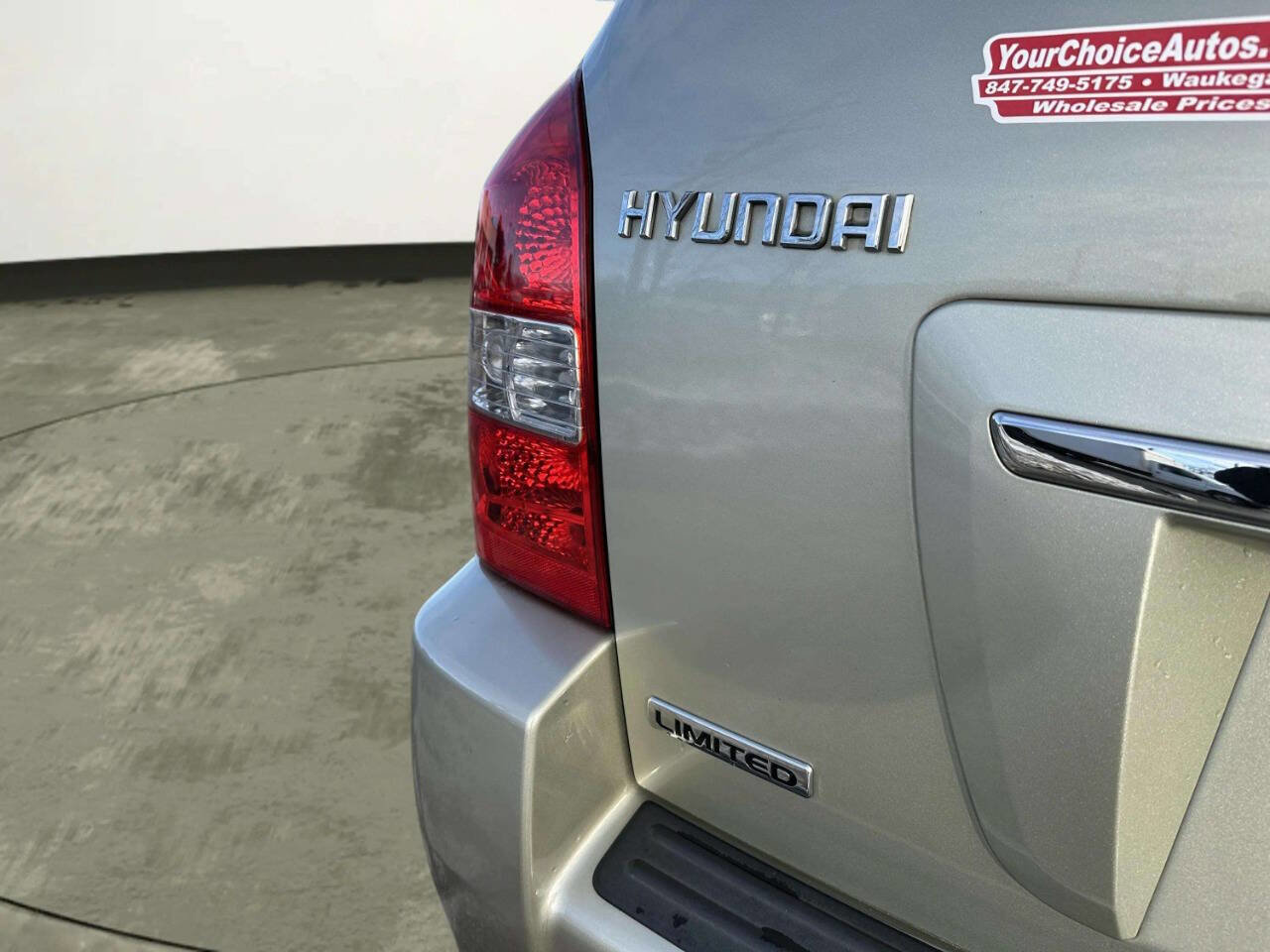 Used 2009 Hyundai Tucson Limited image 25