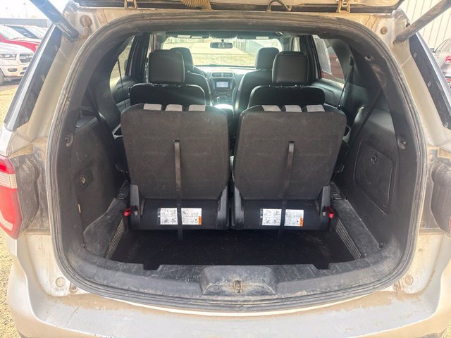 Used 2017 Ford Explorer XLT w/ Equipment Group 202A AWD/4WD image 19