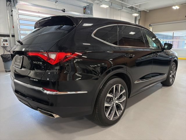 Used 2024 Acura MDX SH-AWD w/ Technology Package image 7
