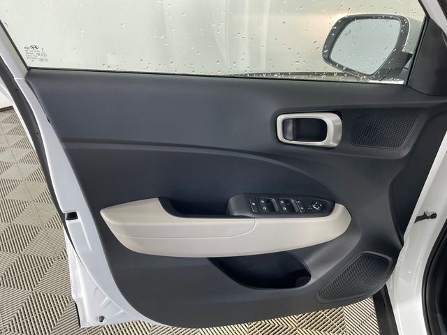New 2026 Hyundai Venue SEL FWD image 14