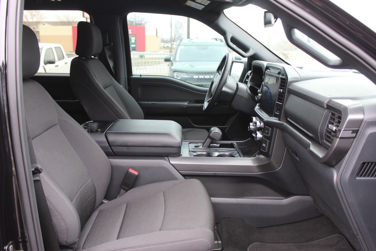 Used 2024 Ford F150 XLT w/ Equipment Group 302A MID image 15