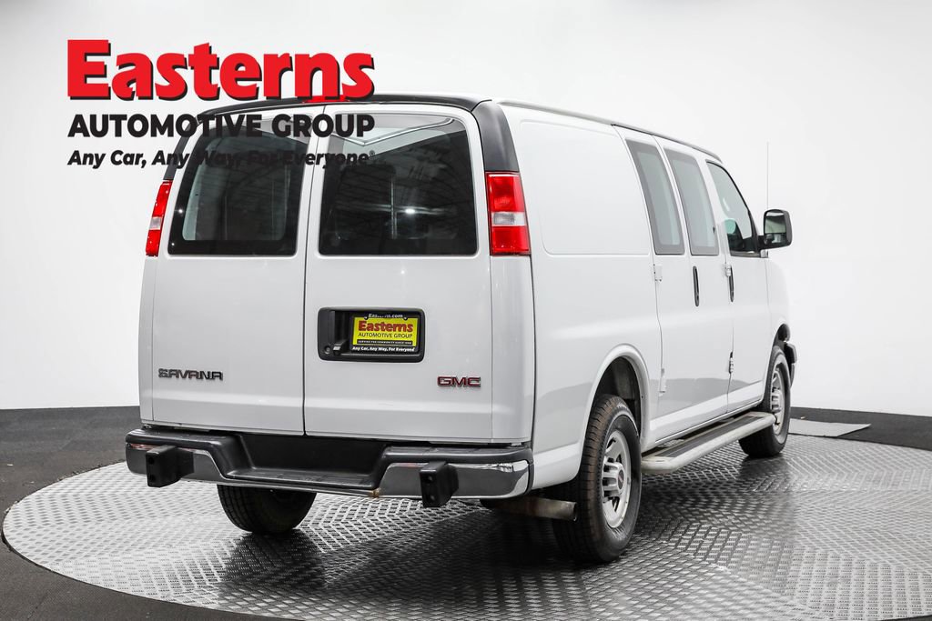 Used 2020 GMC Savana 2500 w/ Driver Convenience Package RWD image 5