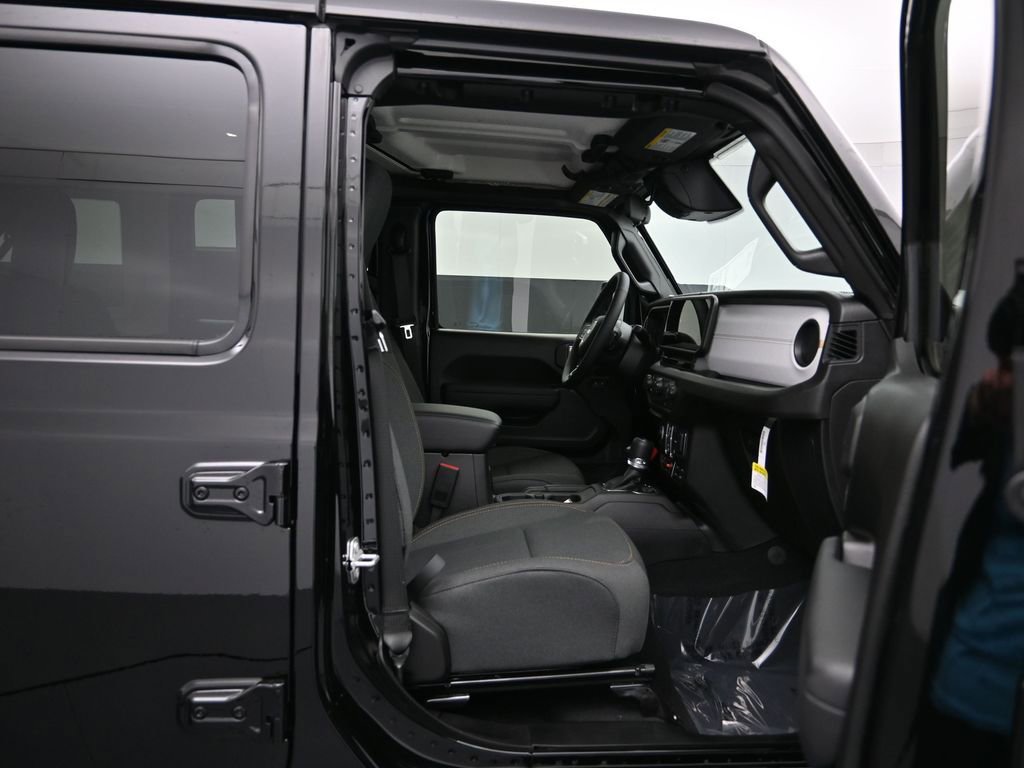 New 2026 Jeep Wrangler Unlimited Sport AWD/4WD image 23