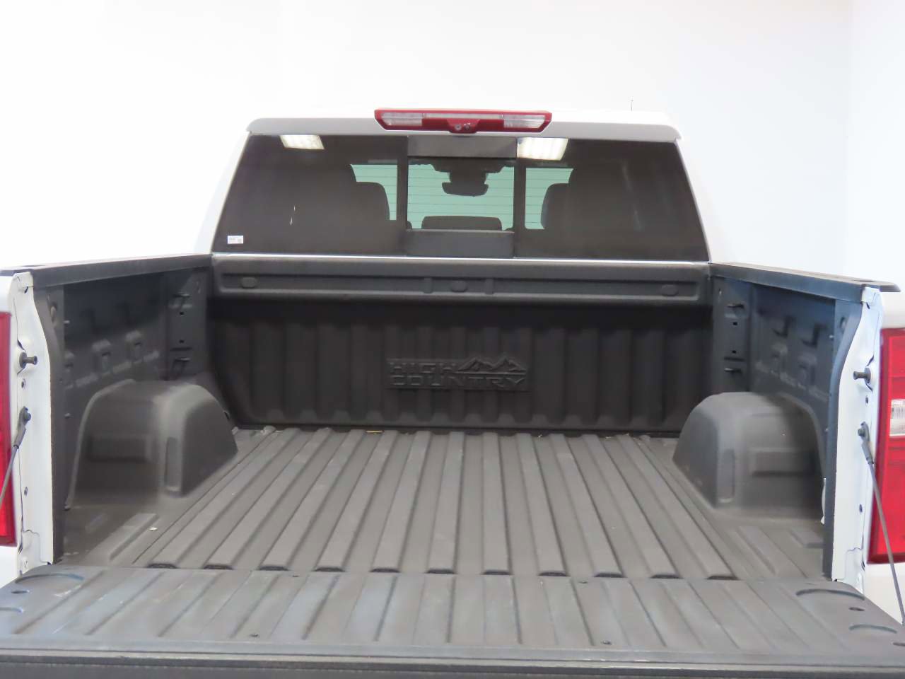 Used 2024 Chevrolet Silverado 1500 High Country image 5
