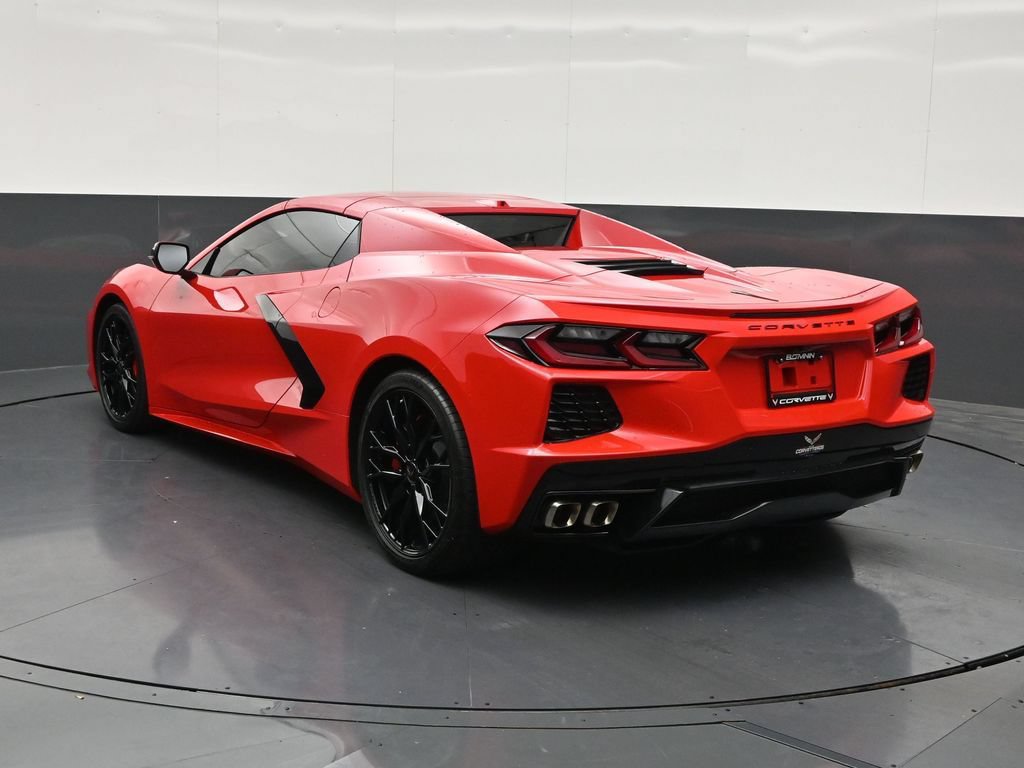 Used 2025 Chevrolet Corvette Stingray Convertible w/ 1LT RWD image 3