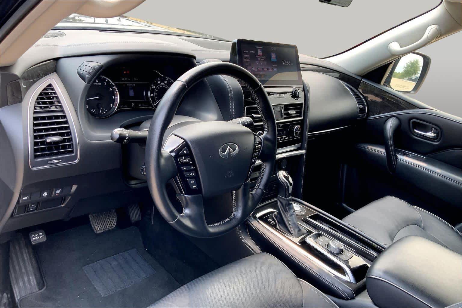Used 2024 INFINITI QX80 Luxe RWD image 18