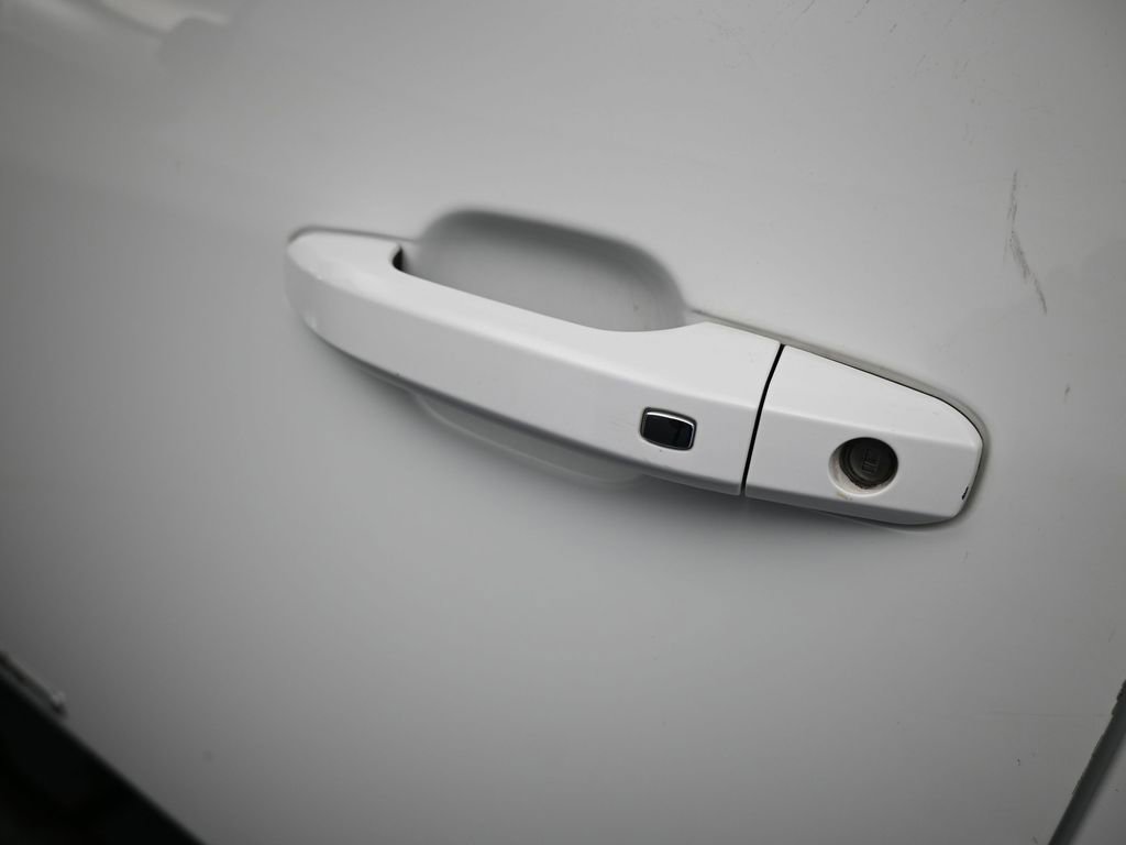 Used 2022 GMC Sierra 2500 SLE w/ SLE Convenience Package image 34