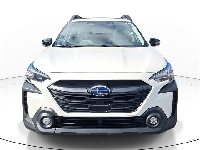 Used 2023 Subaru Outback Premium image 2