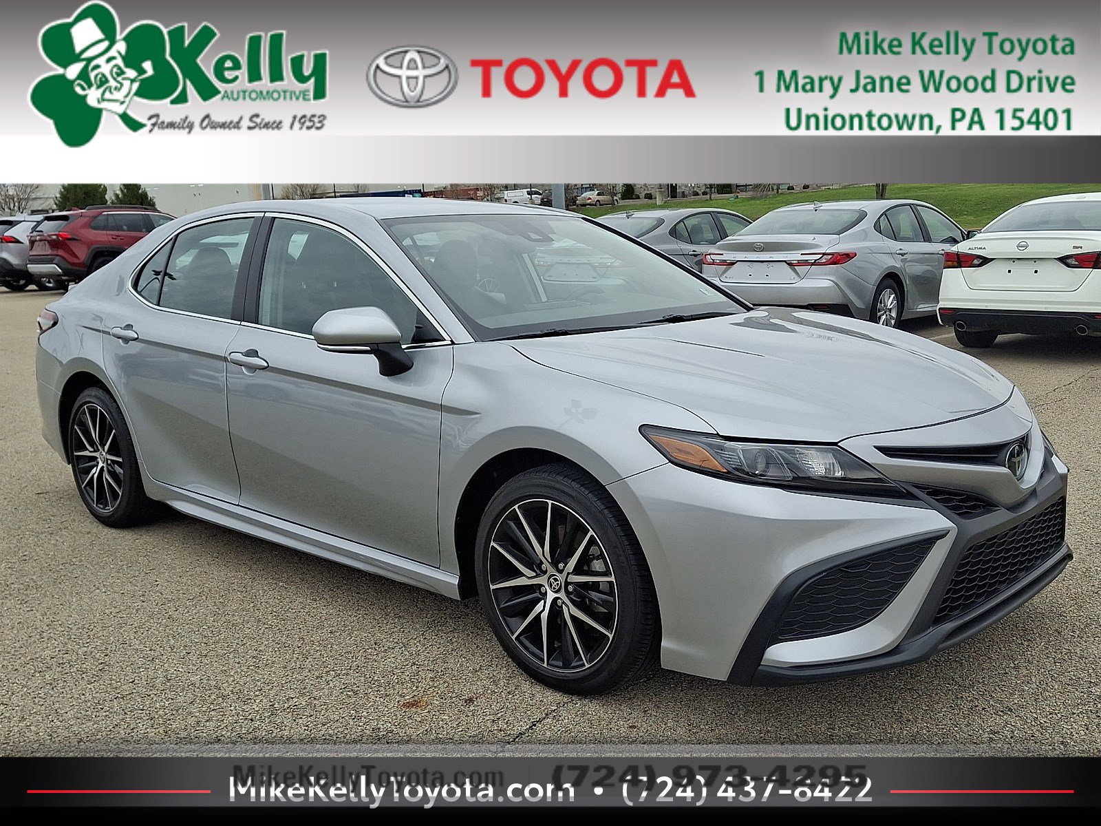 Certified 2024 Toyota Camry SE FWD image 1