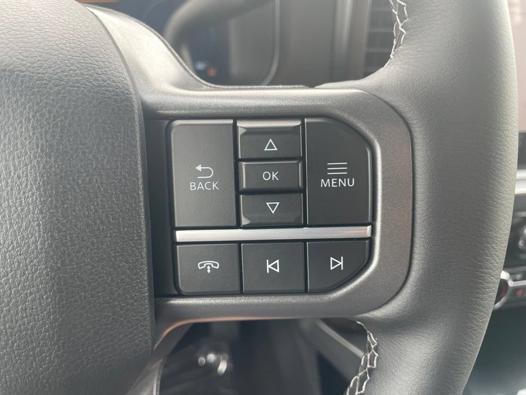 New 2026 Ford F350 Lariat w/ Black Appearance Package AWD/4WD image 17