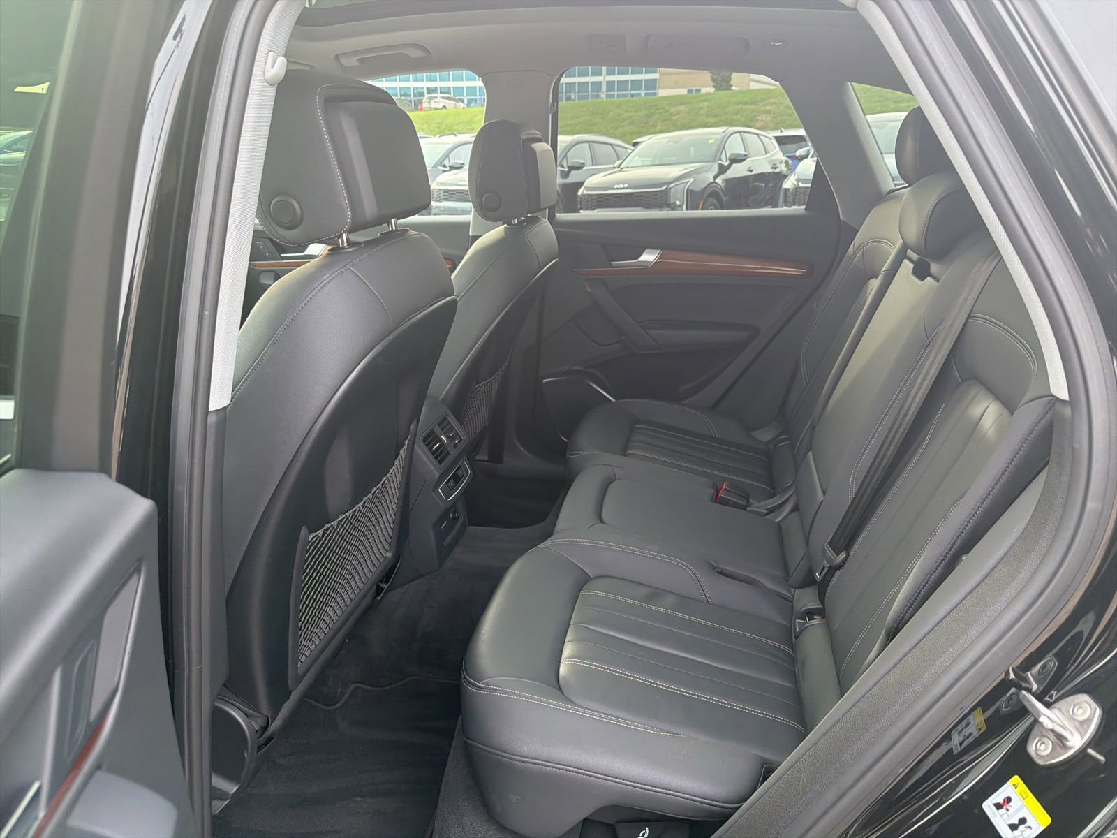 Used 2023 Audi Q5 2.0T Premium image 17