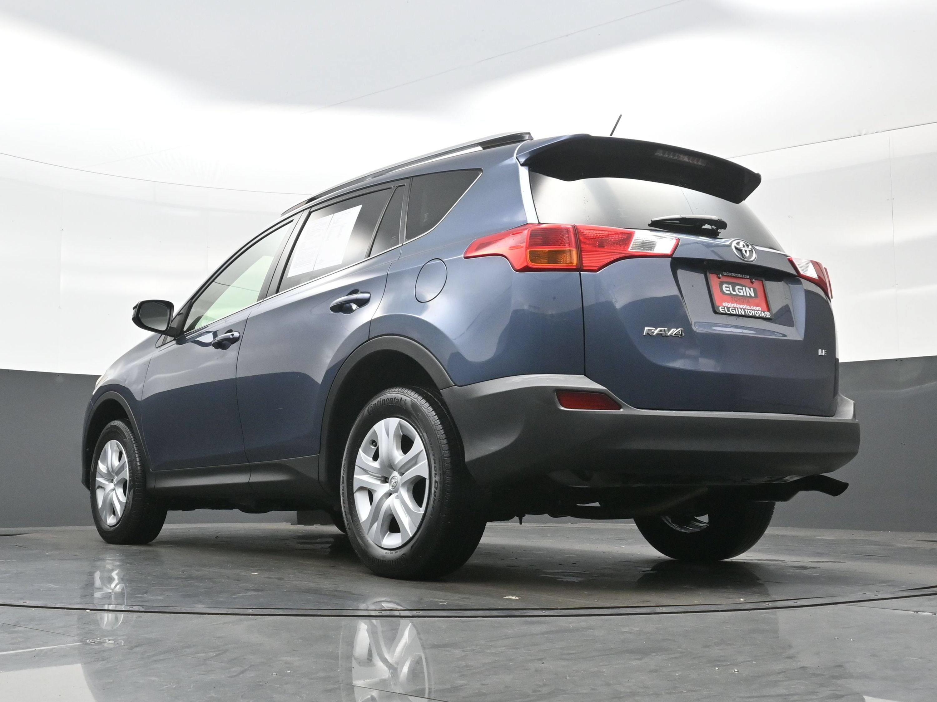 Used 2014 Toyota RAV4 LE FWD image 27