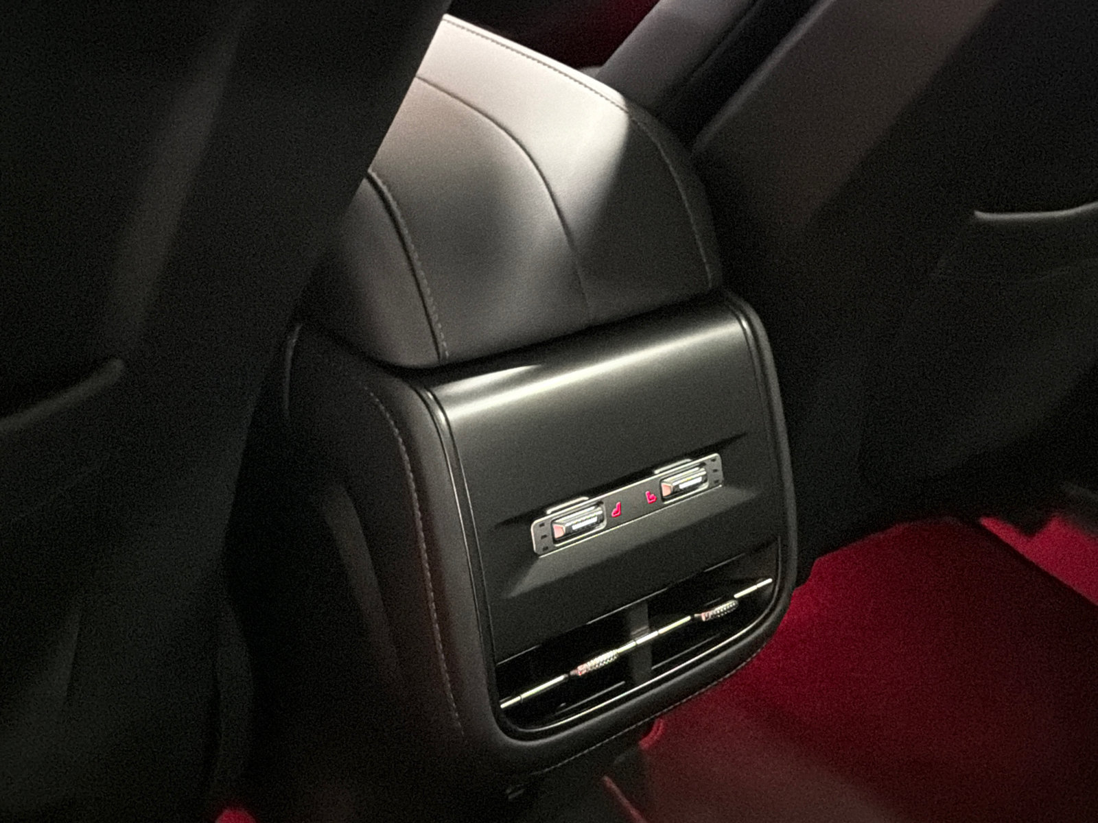 New 2026 Lincoln Nautilus Premier w/ Equipment Group 102A AWD/4WD image 22