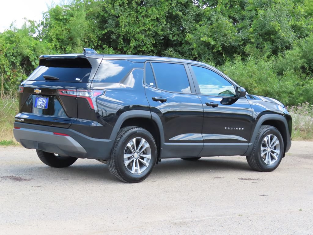 Certified 2026 Chevrolet Equinox LT AWD/4WD image 3