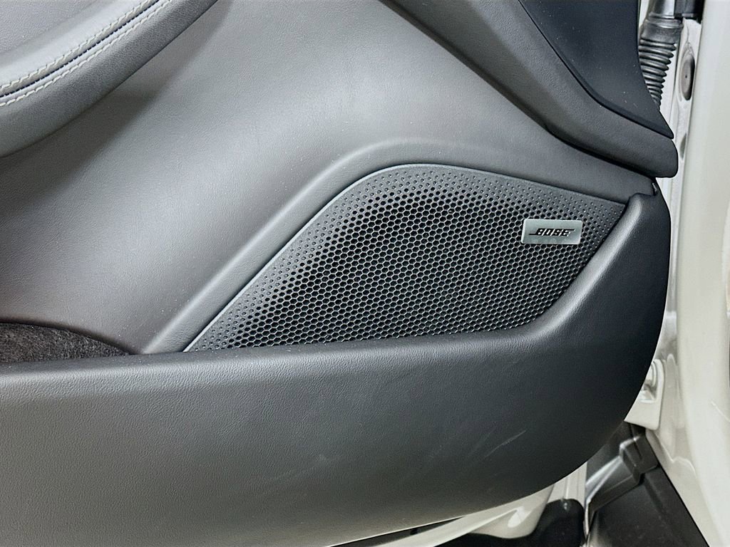 New 2025 Porsche Taycan Turbo image 21