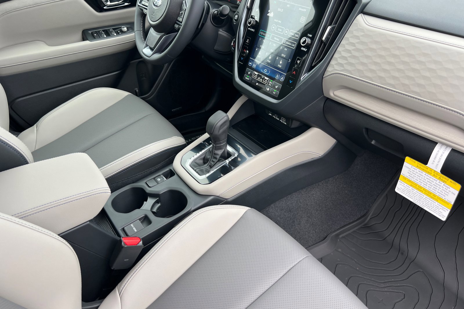 New 2025 Subaru Forester Limited w/ Popular Package image 16